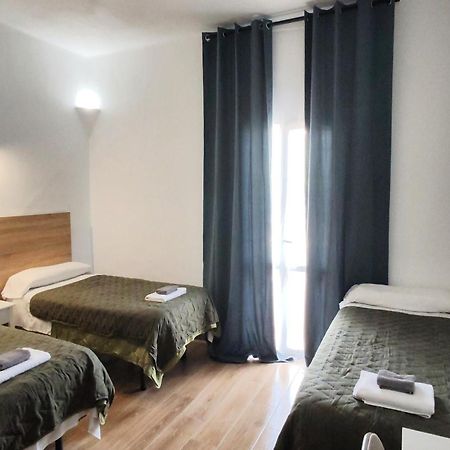 Hostal Oasis Dor Cala D'Or Zewnętrze zdjęcie